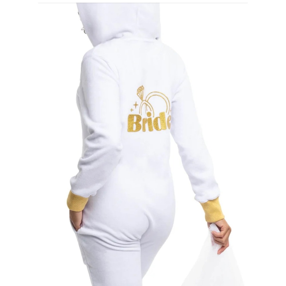 Bride White Fleece Hooded Onesie Jumpsuit with‎ Veil and Gold Glitter Accents Sm